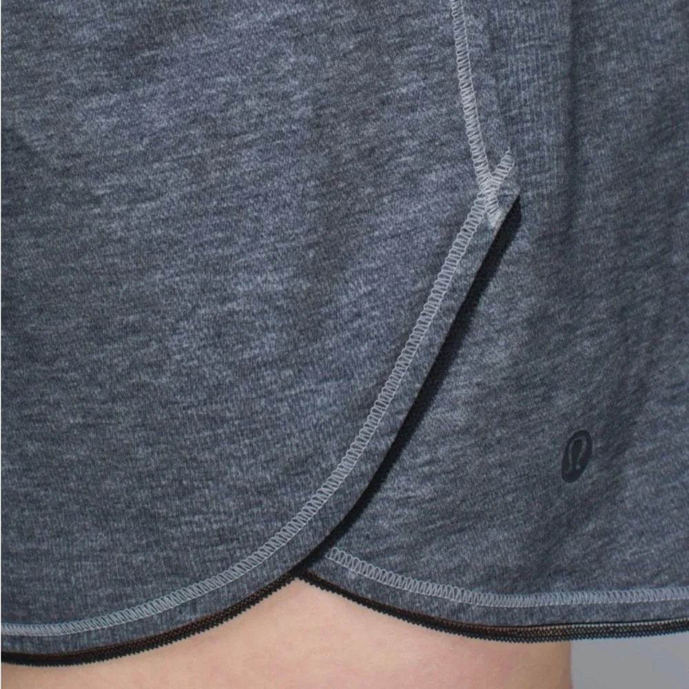 Lululemon Seek The Heat Short